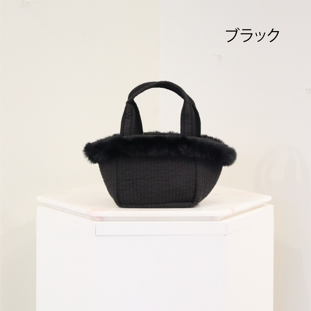 リトル東大門 B6-42　デイリーファーヌビバッグ